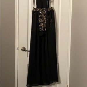 A’gaci Sequin Romper, black & gold Size M